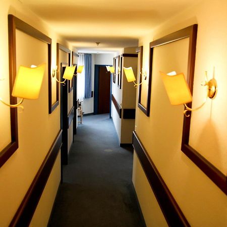בול Hotel Garni Italia מראה חיצוני תמונה